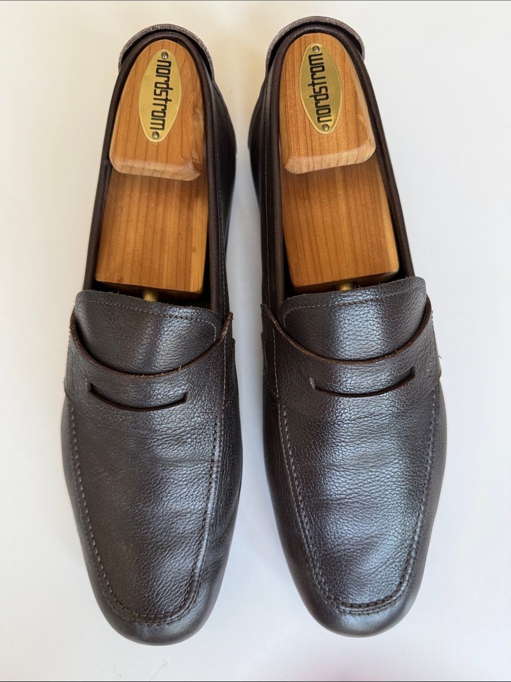 Salvatore Ferragamo Men’s Loafers
Size 8